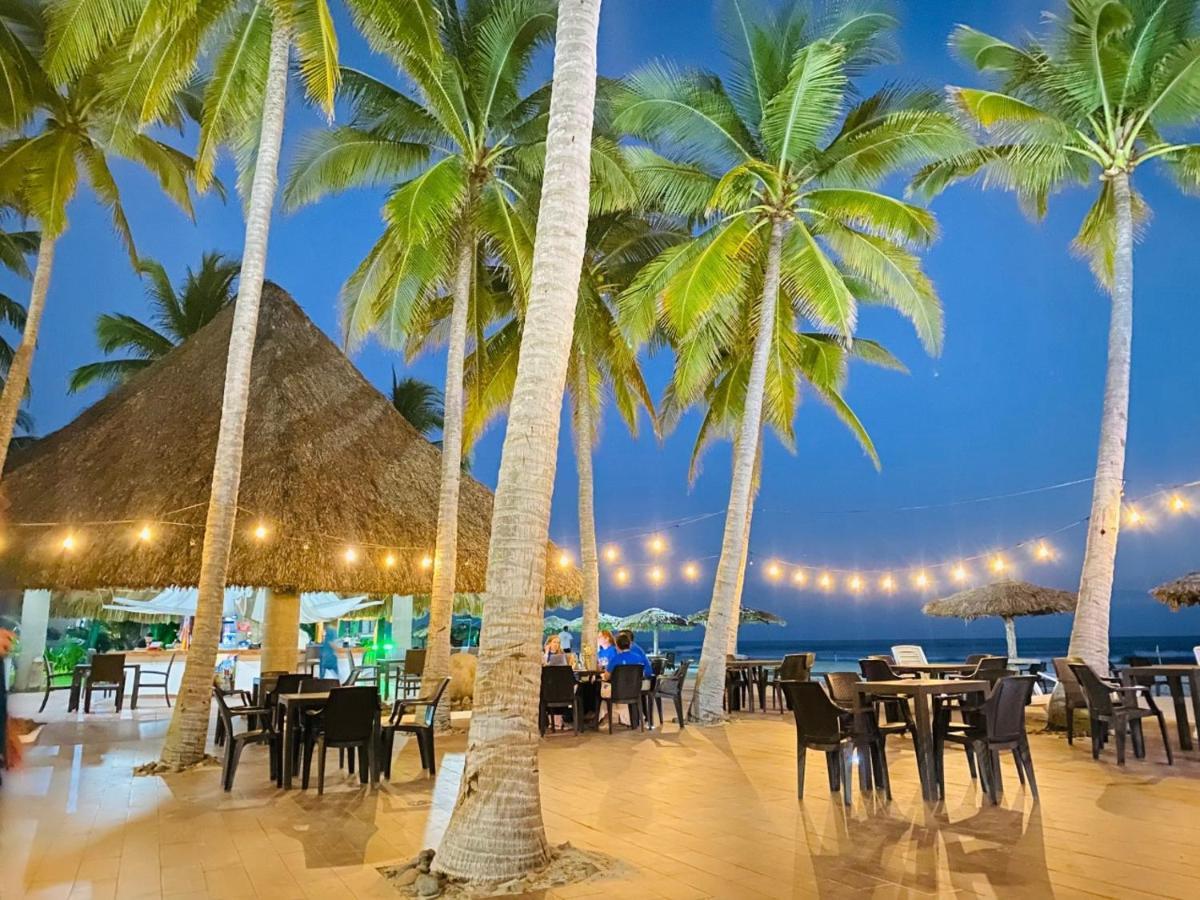 Hotel Tesoro Beach San Luis La Herradura Luaran gambar