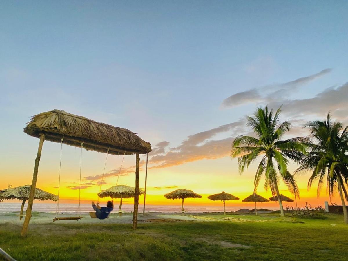 Hotel Tesoro Beach San Luis La Herradura Luaran gambar