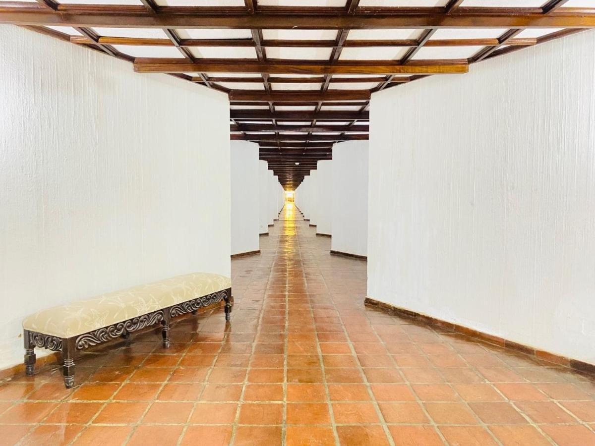 Hotel Tesoro Beach San Luis La Herradura Luaran gambar