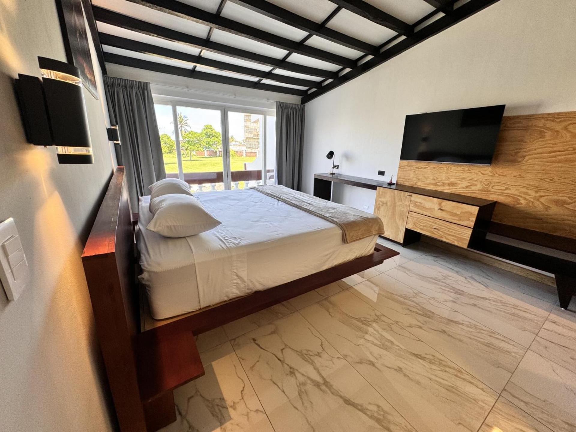 Hotel Tesoro Beach San Luis La Herradura Luaran gambar
