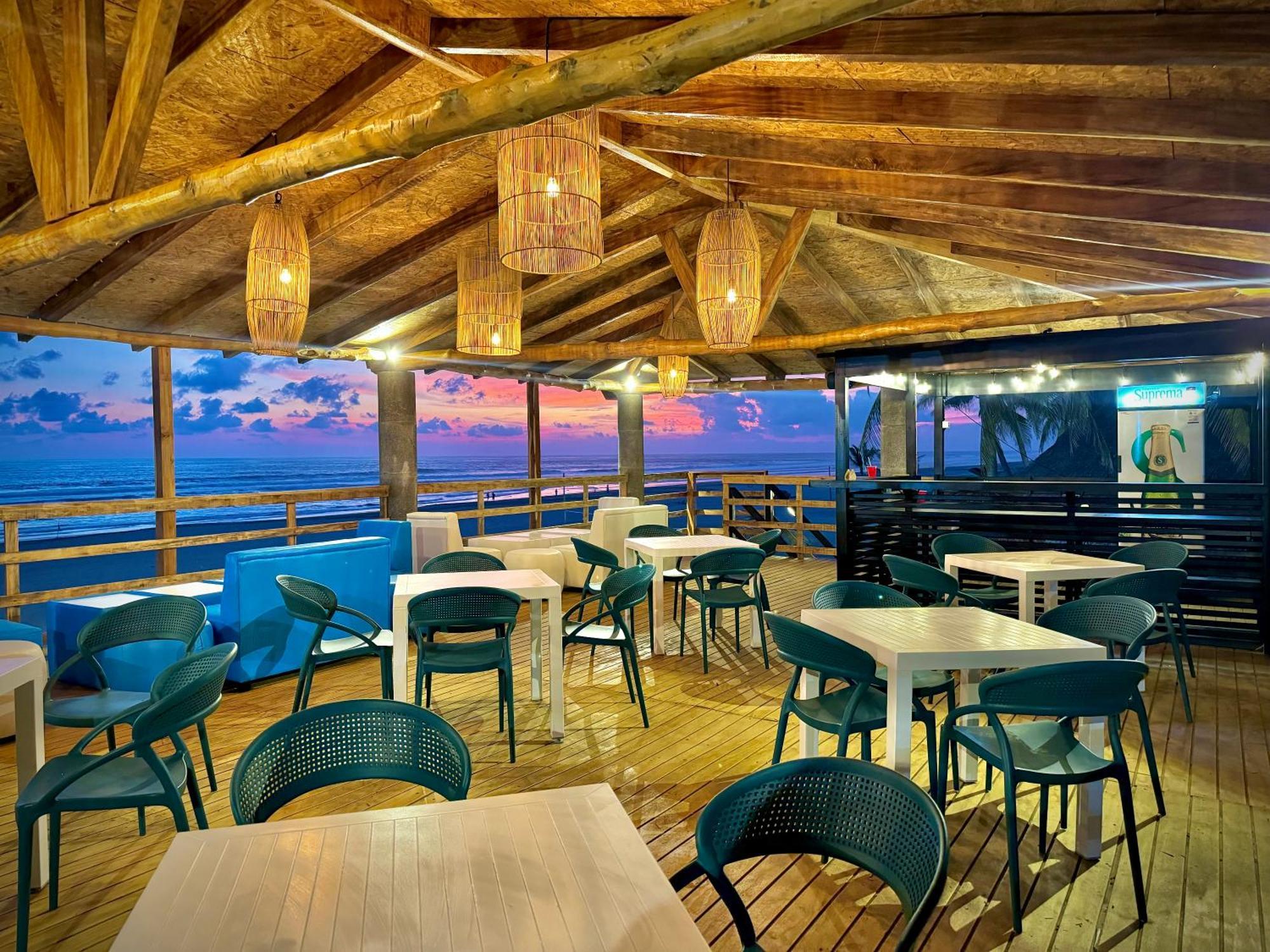 Hotel Tesoro Beach San Luis La Herradura Luaran gambar