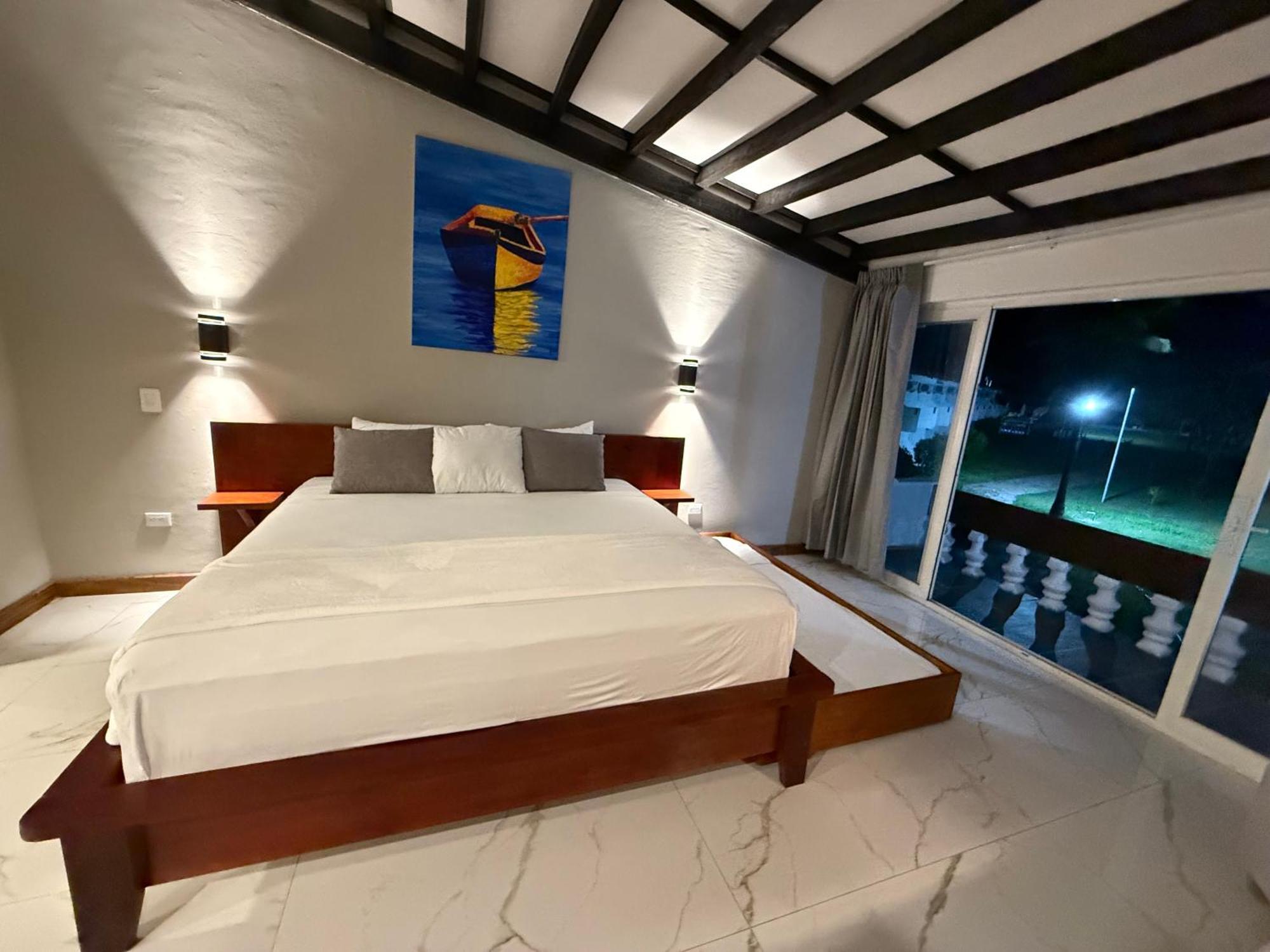 Hotel Tesoro Beach San Luis La Herradura Luaran gambar